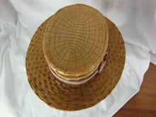 Load image into Gallery viewer, Vintage Henneberry Straws of Quality Men&#39;s 7 1/8 Straw Woven Hat
