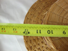 Load image into Gallery viewer, Vintage Henneberry Straws of Quality Men&#39;s 7 1/8 Straw Woven Hat
