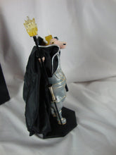 Load image into Gallery viewer, 2003 Cow Parade #7280 Siegfried Collector Cow Figure NIB
