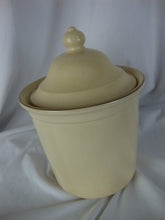 Load image into Gallery viewer, Vintage Pfaltzgraff Village Yellow/Brown Stoneware 2 Quart Coffee Canister with Dome Lid
