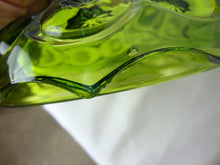 Load image into Gallery viewer, Vintage LE Smith Moon &amp; Stars Green Glass Lidded Candy Dish

