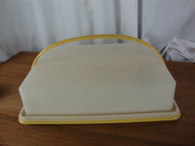 Load image into Gallery viewer, Vintage Tupperware Harvest Gold/Frosted Plastic Cake Taker with Handle
