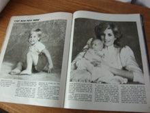 Load image into Gallery viewer, 1984 October Jours De France Et Voila&#39; Harry! Royal Family Softcover Magazine
