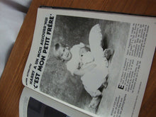Load image into Gallery viewer, 1984 October Jours De France Et Voila&#39; Harry! Royal Family Softcover Magazine
