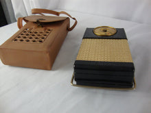 Load image into Gallery viewer, 1959 Western Supply Co Truetone Super 6 Transistor Battery Radio DC3901 with Case
