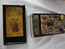 Load image into Gallery viewer, 1959 Western Supply Co Truetone Super 6 Transistor Battery Radio DC3901 with Case

