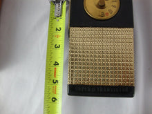 Load image into Gallery viewer, 1959 Western Supply Co Truetone Super 6 Transistor Battery Radio DC3901 with Case
