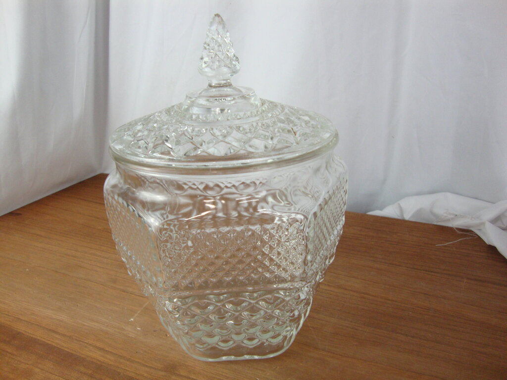 Vintage Anchor Hocking Wexford Pattern Biscuit Cookie Jar with Lid