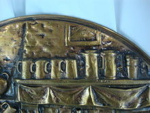 Load image into Gallery viewer, Vintage Brass English Pub Scene Round Wall Plaque
