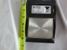 Load image into Gallery viewer, 1960s General Electric 8 Transistor AM Radio with Carry Case

