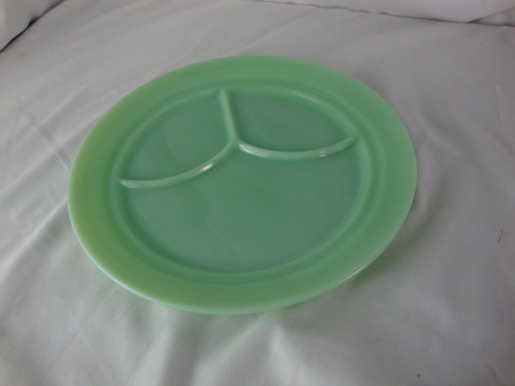 Vintage Fire King G292 Restaurant Ware 3 Part Divided Dinner Dish