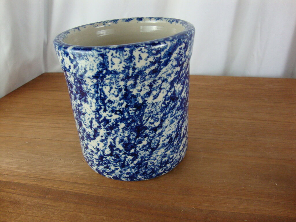 Vintage Shakers Thangs Pottery Blue Spongeware Utensil Crock