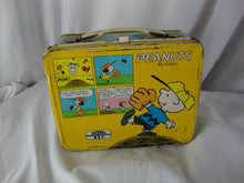 Load image into Gallery viewer, 1970&#39;s Thermos Peanuts Charlie Brown Metal Kids Lunchbox NO THERMOS

