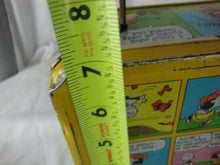 Load image into Gallery viewer, 1970&#39;s Thermos Peanuts Charlie Brown Metal Kids Lunchbox NO THERMOS
