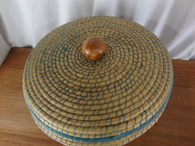 Load image into Gallery viewer, Vintage Coiled Sweetgrass Tan Blue Thread Trim Basket with Lid
