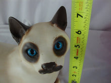 Load image into Gallery viewer, 1983 Universal Statuary Ceramic Chalkware Siamese Cat Blue Glass Eyes

