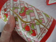 Load image into Gallery viewer, 1981 Strawberry Shortcake Metal Kids Lunchbox with (Damaged) Thermos
