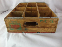 Load image into Gallery viewer, 1965 Canada Dry Perry Florida Wood 12 Slot Carry Crate
