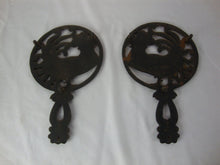 Load image into Gallery viewer, Vintage Wiliton Cast Iron Crowing Roosters Opposing Wall Counter Trivet Pair
