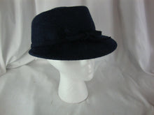 Load image into Gallery viewer, Liz Clairborne 100% Wool Navy Blue Women&#39;s Dress Hat

