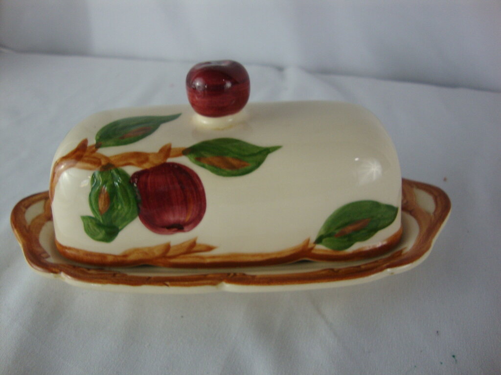 Vintage Franciscan USA Apple Covered Butter Dish