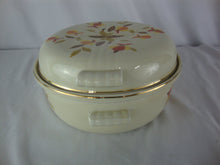 Load image into Gallery viewer, Vintage Hall Jewel Tea Autumn Leaf Ceramic Casserole Bowl with Lid
