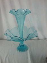 Load image into Gallery viewer, Vintage Aqua Glass One Horn Epergne Table Centerpiece

