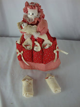 Load image into Gallery viewer, Vintage Just Ducky Mama Cat with Kittens Porcelain Face Figurine
