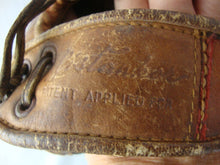 Load image into Gallery viewer, 1950&#39;s Nokona Ristankor 3 Finger Right Hander Leather Baseball Glove
