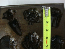 Load image into Gallery viewer, Cast Iron 6 Vegetable Shape Handled Baking Pan
