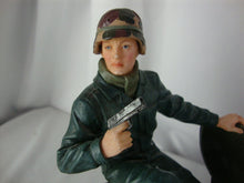 Load image into Gallery viewer, 1999 Vanmark American Hero Ground Support Figurine with COA
