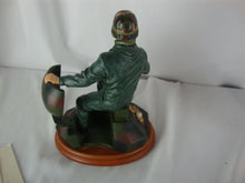 Load image into Gallery viewer, 1999 Vanmark American Hero Ground Support Figurine with COA

