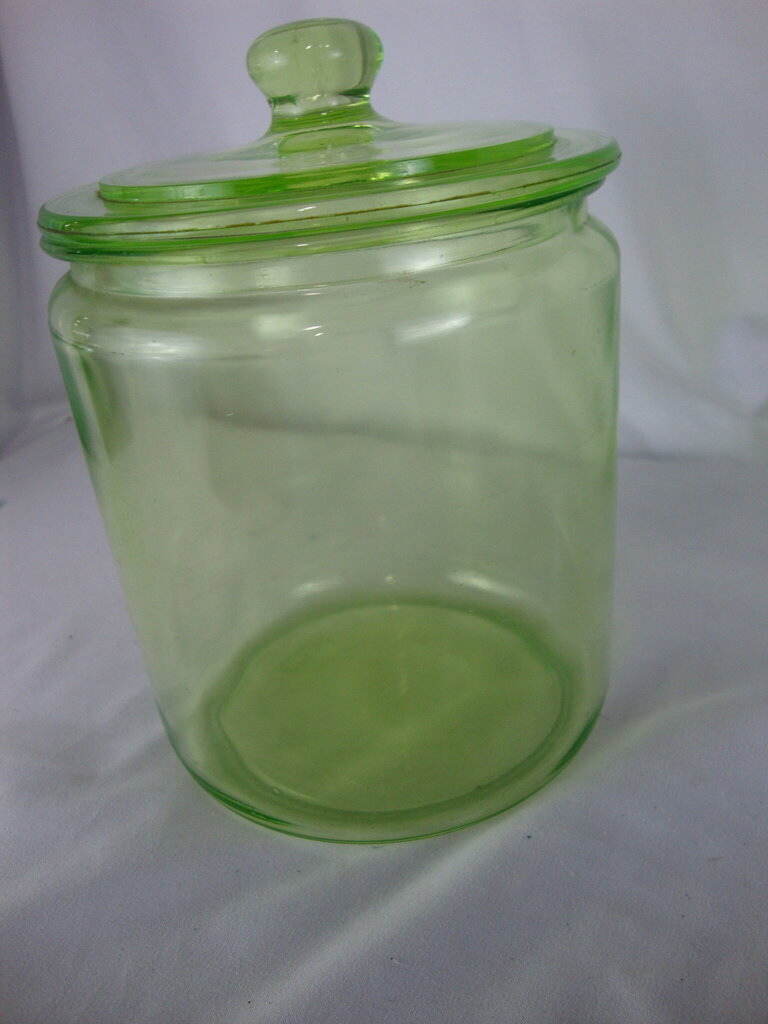 Vintage Unmarked Vaseline Uranium Canister Jar with Matching Lid