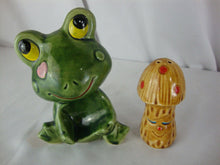 Load image into Gallery viewer, Vintage Japan Anthropomorphic Frog Holding Mushroom Salt Pepper Shaker Set
