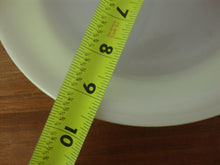 Load image into Gallery viewer, Vintage Pyrex USA 909 Lime Green Glass Pie Plate
