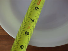 Load image into Gallery viewer, Vintage Pyrex USA 909 Lime Green Glass Pie Plate
