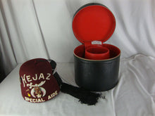 Load image into Gallery viewer, Vintge Hejaz Special Aide Fex with Jewels and Pins and Hat Box
