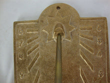 Load image into Gallery viewer, Vintage Sundials Ipswich NH Brass Tempus Fugit Wall Mount Sundial
