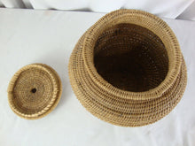 Load image into Gallery viewer, Vintage Handmade Woven Bulbous Basket Angled Top with Lid
