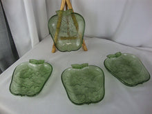 Load image into Gallery viewer, Vintage Hazel Atlas Apple Shaped Dogwood Pattern Set of 4 Dishes
