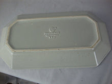 Load image into Gallery viewer, Vintage Pfaltzgraff Yorktowne Rectangle Bread Platter
