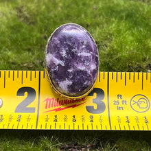 Load image into Gallery viewer, Ring, Sterling Silver, Charoite Oval, Size ~9
