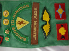 Load image into Gallery viewer, 1970s Girl Scout #113 Sash with Pins and Badges
