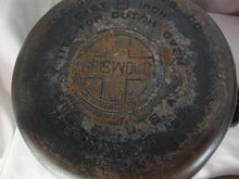Load image into Gallery viewer, Vintage Griswold No 8 Tite-Top Dutch Oven with Lid and Trivet Unrestored

