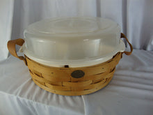 Load image into Gallery viewer, Vintage Peterboro USA Round Handled Basket with Plastic Divided Snack Tray with Dome Lid
