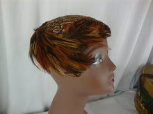 Load image into Gallery viewer, 1950's Womens Pheasant Feather Fascinator Hat Cap
