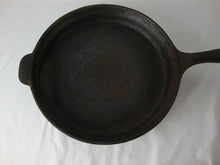 Load image into Gallery viewer, Lodge Crescent Moon 9 Inch Shallow Cast Iron Skillet Unrestored
