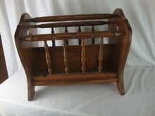 Load image into Gallery viewer, Vintage Ethan Allen Heirloom Colonial Magazine Newspaper Rack Holder
