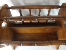 Load image into Gallery viewer, Vintage Ethan Allen Heirloom Colonial Magazine Newspaper Rack Holder

