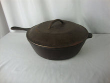 Load image into Gallery viewer, Vintage Lodge Cast Iron Chicken Fryer with Lid Unrestored
